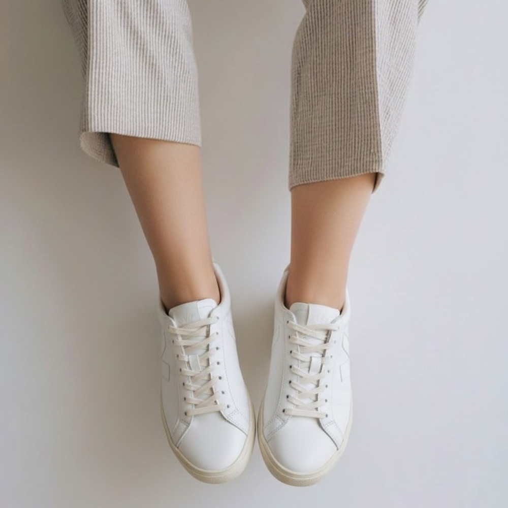 Veja White Leather Sneakers Size 7 - Picture 3 of 5